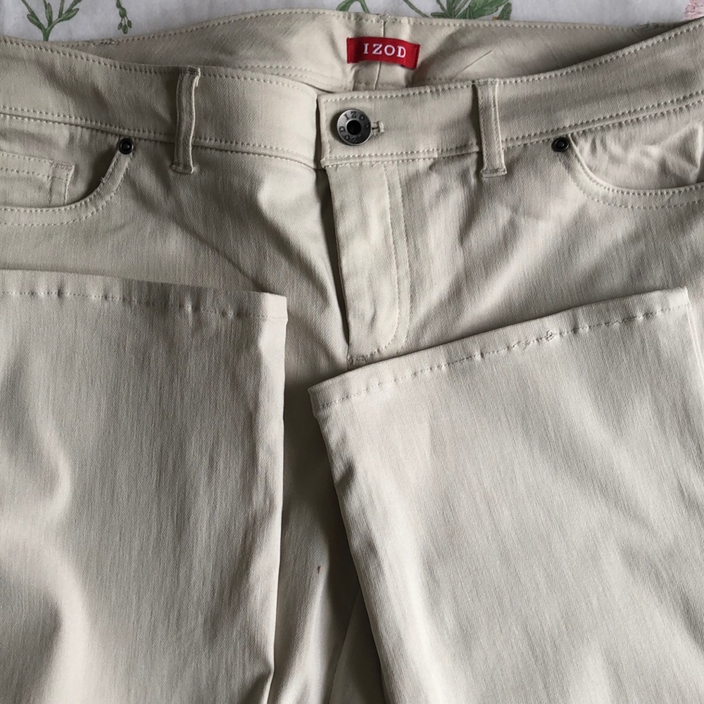 IZOD  CROP JEANS REALLY STRETCH. - Picture 6 of 8